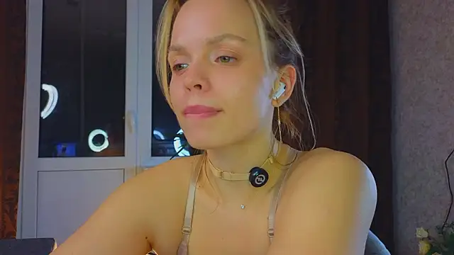 sinteasのライブXXXチャット