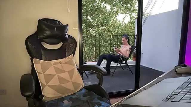 Chat XXX ao vivo de Den_BlueXx