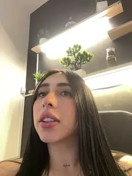 isabella_jadeのライブXXXチャット