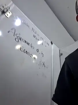 Nacho18hot élő XXX-chatje