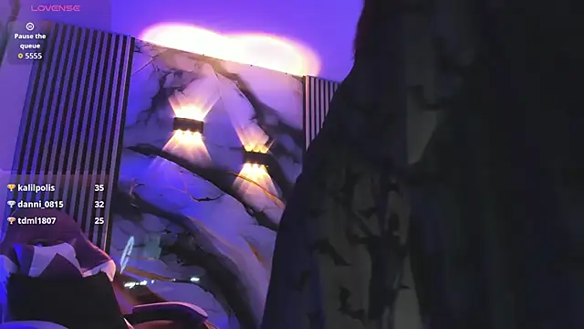 chloe_jacksonn Adlı Modelin Canlı XXX Sohbeti