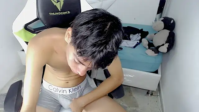 Liarr_ – Live XXX-chat