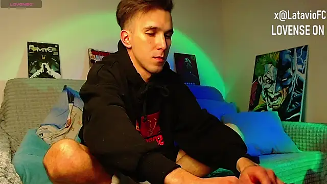 Midnighter_ – Live XXX-chat