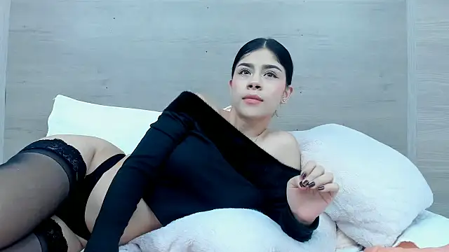 TifanyChillのライブXXXチャット