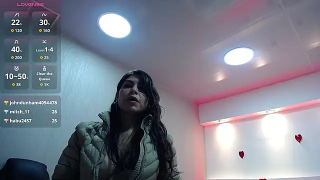 Harmony_Hills Live XXX-Chat