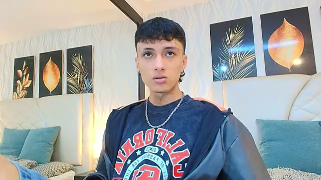 Lean_Portman Adlı Modelin Canlı XXX Sohbeti