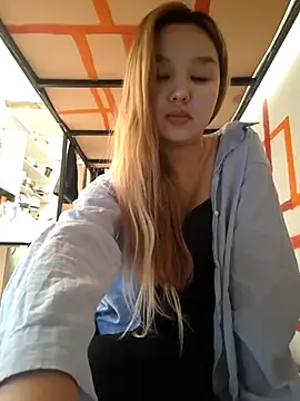 BrooklynOlsen লাইভ XXX চ্যাট