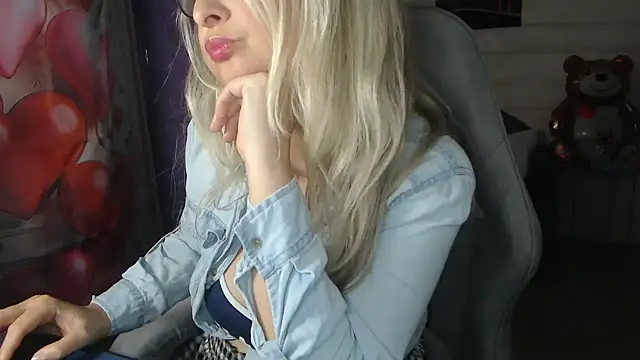 Chatroom XXX en direct de RubiLakros