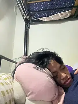 pinay4uwithagoodheartのライブXXXチャット