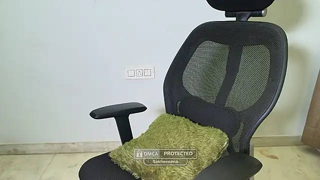 Sakheeeena's Live XXX Chat