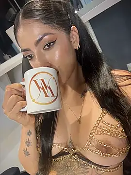 Celeste_Amber 라이브 XXX 채팅