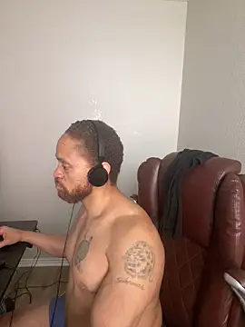 Fathero1time webkamerás műsora