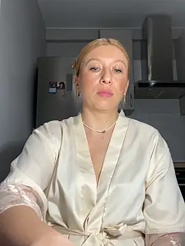 Kittie_Valentine – Naživo XXX chat