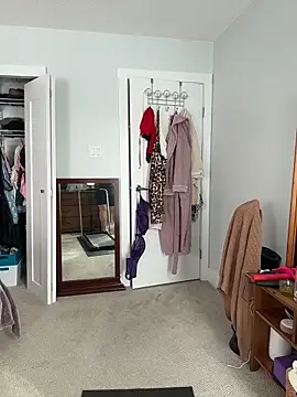 violetaurora95 élő XXX-chatje