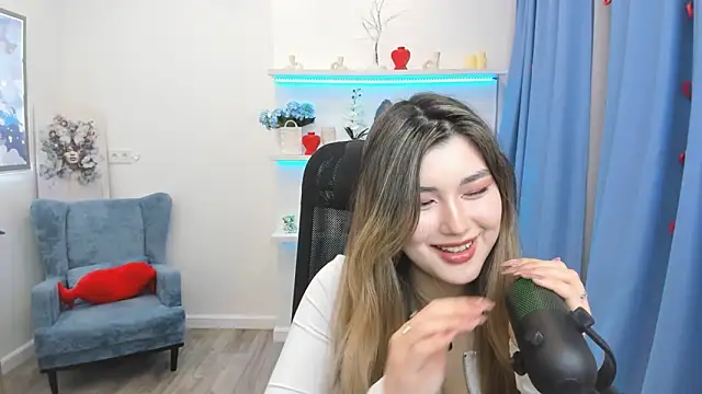 Chat XXX en directo de AnneTLi