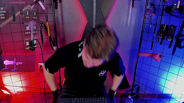 Chat XXX ao vivo de MrJustin_Brianna_BDSM