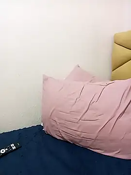 Chat XXX Live LONA-_-