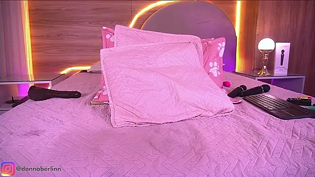 danna_berlin_ Chat XXX in diretta