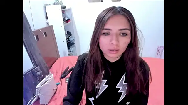 megan_doll2123 élő XXX-chatje