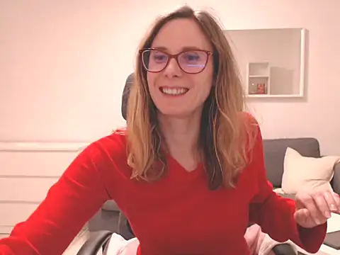 XXX chat uživo modela EllyEdelweiss