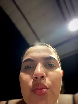 Colibri_xxxn Live XXX chat