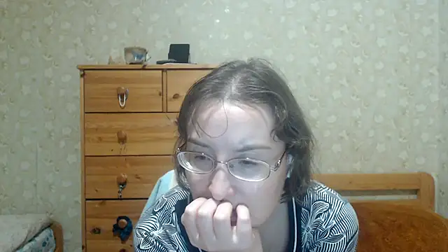 Chat +18 de Smart_Rose ao vivo