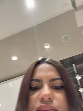 Pokazy przed kamerką – Irina_Velvett