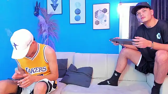 KingOfHeavens_2 Chat XXX in diretta