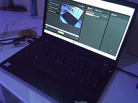 โชว์เว็บแคมของ Vennie1009