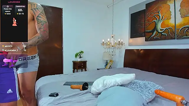 Valentiinoss: απευθείας συνομιλία ΧΧΧ