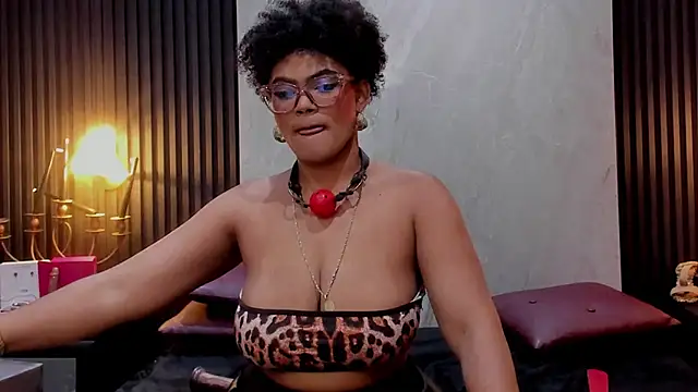 Chat XXX en directo de AlliceJelany