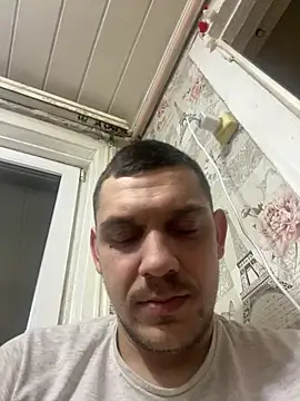 Mark1404 élő XXX-chatje