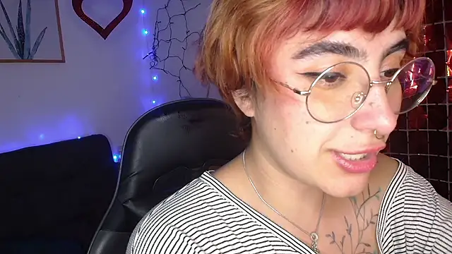 Miacatsito3 – Live XXX-chat