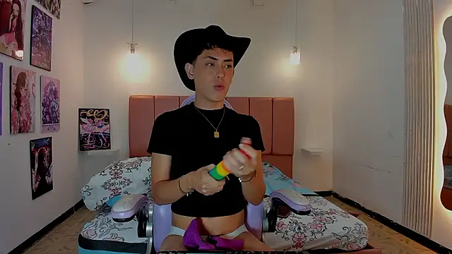 Iamcami_ élő XXX-chatje