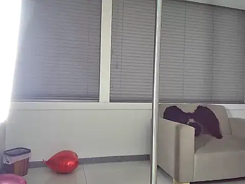 samay_noem élő XXX-chatje