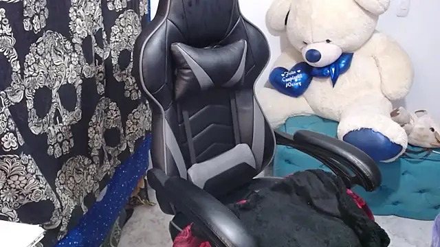 zamara69 即時 XXX 聊天