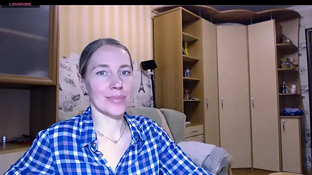 XXX chat uživo modela Javelinka