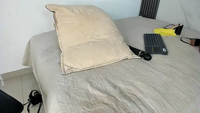 kristyl_paez – Live XXX-chat