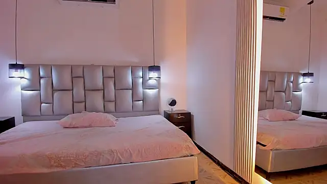 Онлайн чат XXX NoaMalak7