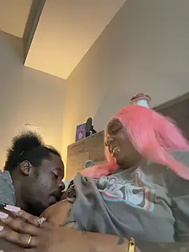 makeherfeelg Webcamshow