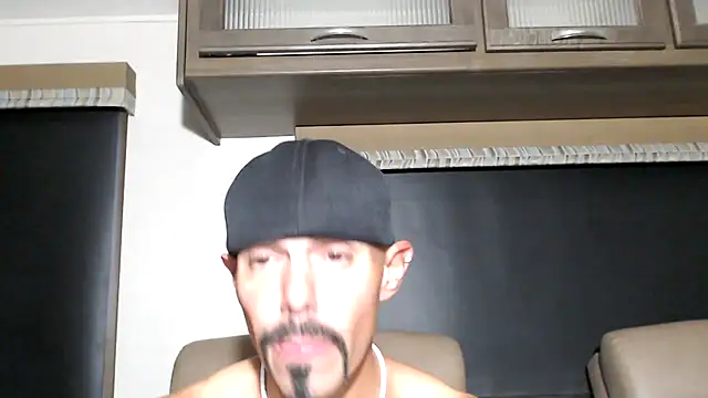 ThickD2C Adlı Modelin Web Kamerası Şovu