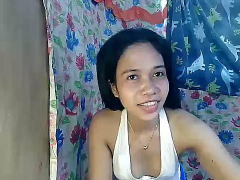 XXX chat uživo modela PinaySkinnyGirl