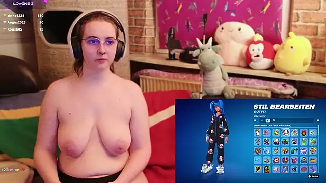 Chat +18 de GamerGirl_Eve ao vivo