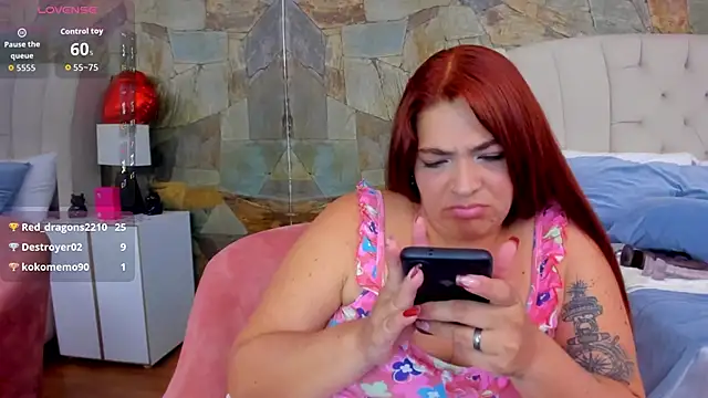 Chatroom XXX en direct de GabyGrey_