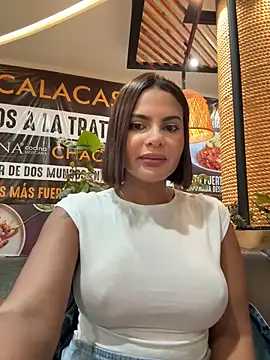 แชท XXX สดของ Irina_Velvett