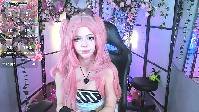 AluweMeow Adlı Modelin Canlı XXX Sohbeti