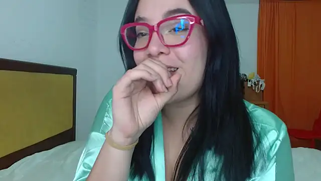 Chatroom XXX en direct de Nova-Satela