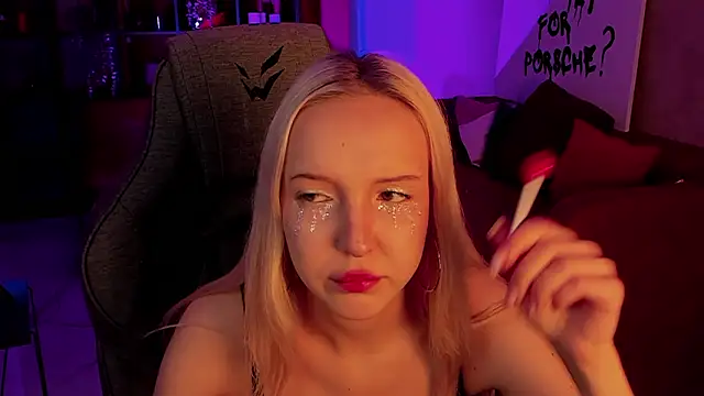 MaoqiBeverly's Live XXX Chat