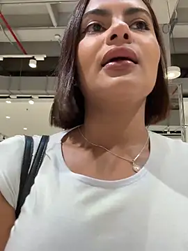 Irina_Velvett – Naživo XXX chat