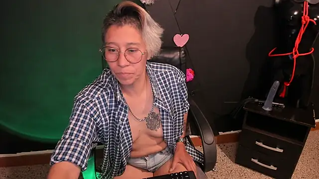 Chat XXX en directo de Kali_Panther